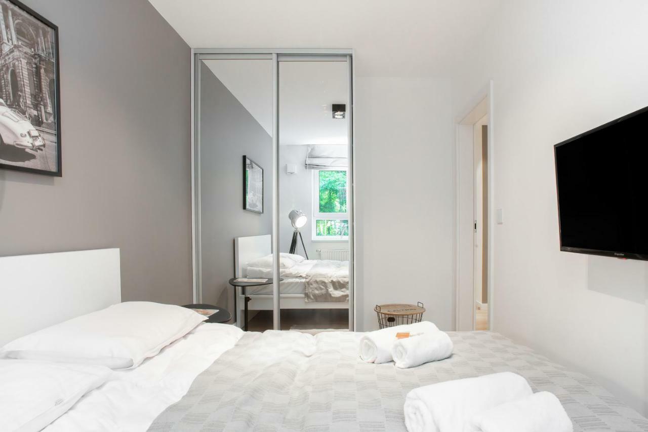 Apartments Parks Of Warsaw By Noclegi Renters Exterior foto